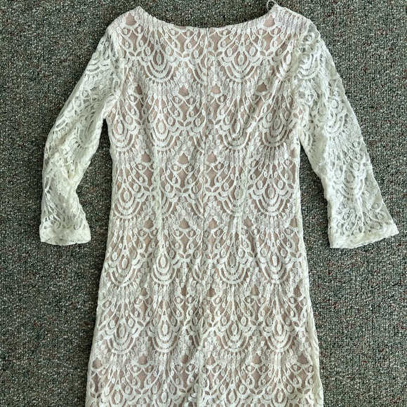 Dress - Picture 2 of 2